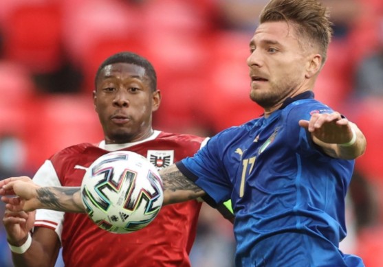 Đan Mạch và Italia giành vé vào tứ kết EURO 2021